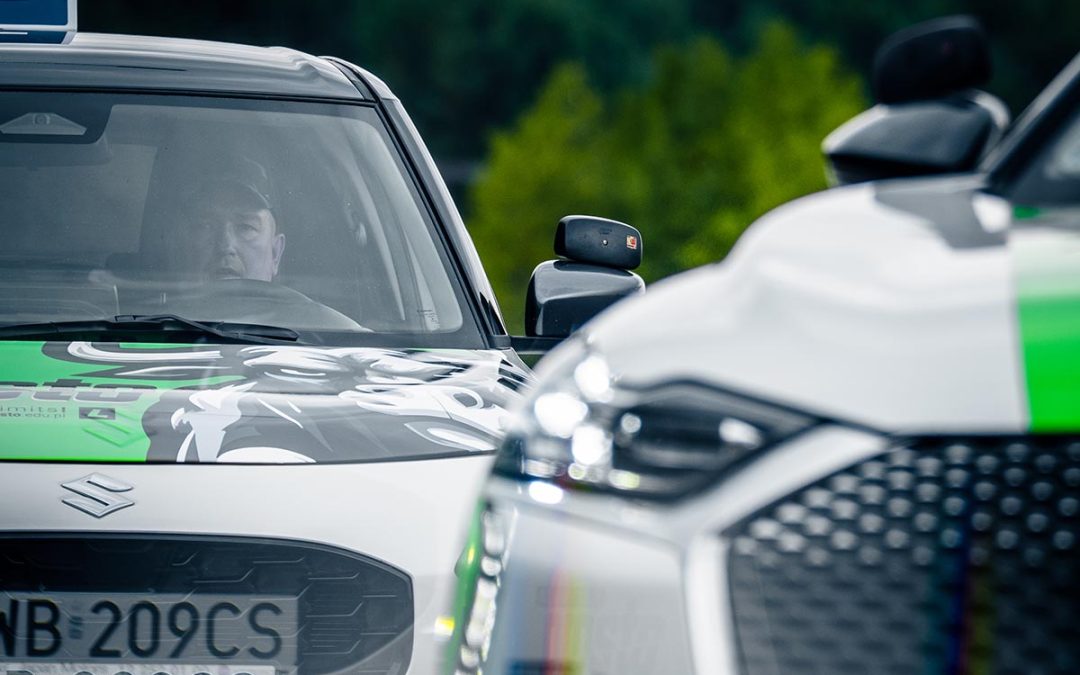 Kurs na prawo jazdy – najczęstsze błędy podczas parkowania równoległego i prostopadłego