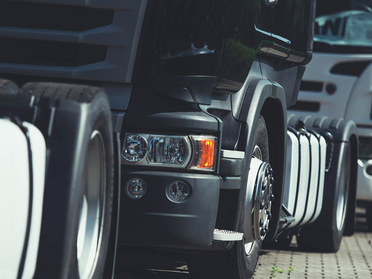 Kurs kategorii C – możliwości oraz specyfika pojazdów ciężarowych. OSK Prosto szkoła jazdy Warszawa